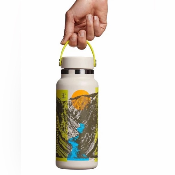 NIB Hydro Flask Limited Edition Yellowstone National Park Bottle 32oz Wide Mouth - Picture 2 of 7
